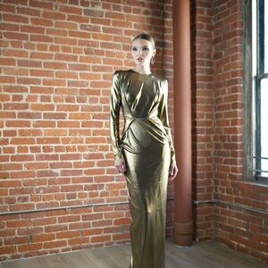 Elegant Gold Evening Gown
